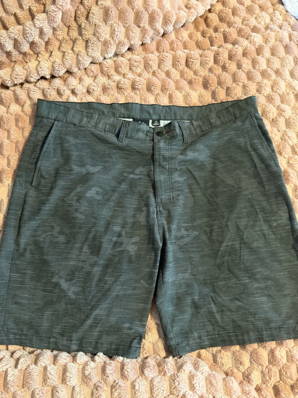 burnside Men's Dark Gray Camo Shorts